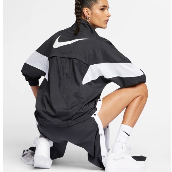 Nike Tops - NWT Nike Sportswear Women’s Jacket